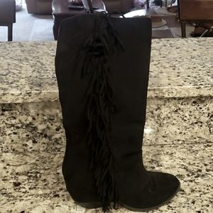 Ran small   wore once